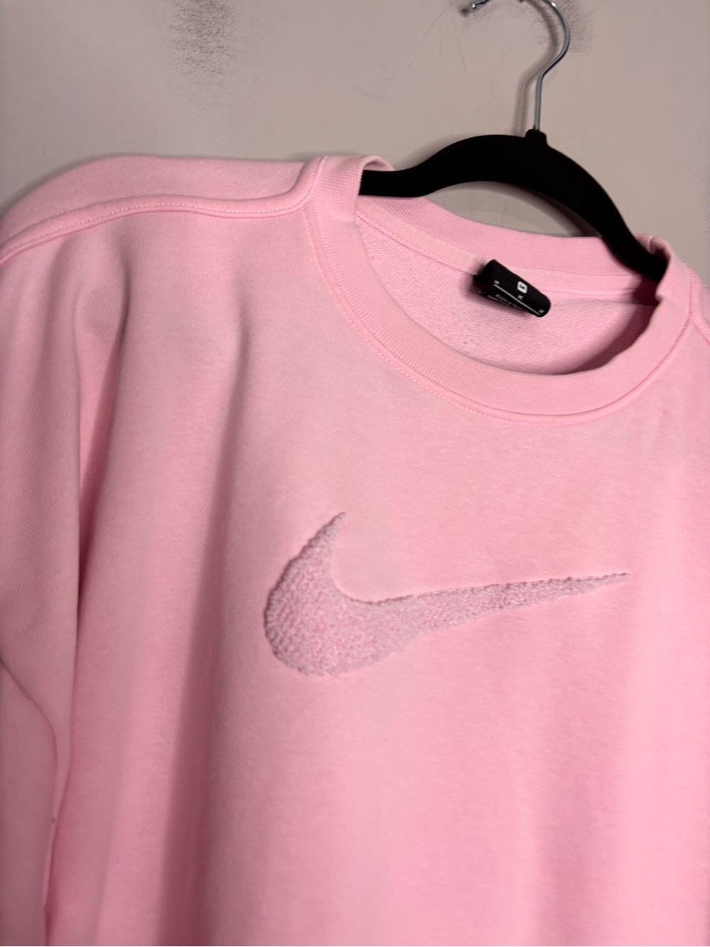 Nike Get Fit Pink Cropped Swoosh Fleece Sweatshirt, size M - Picture 5 of 12